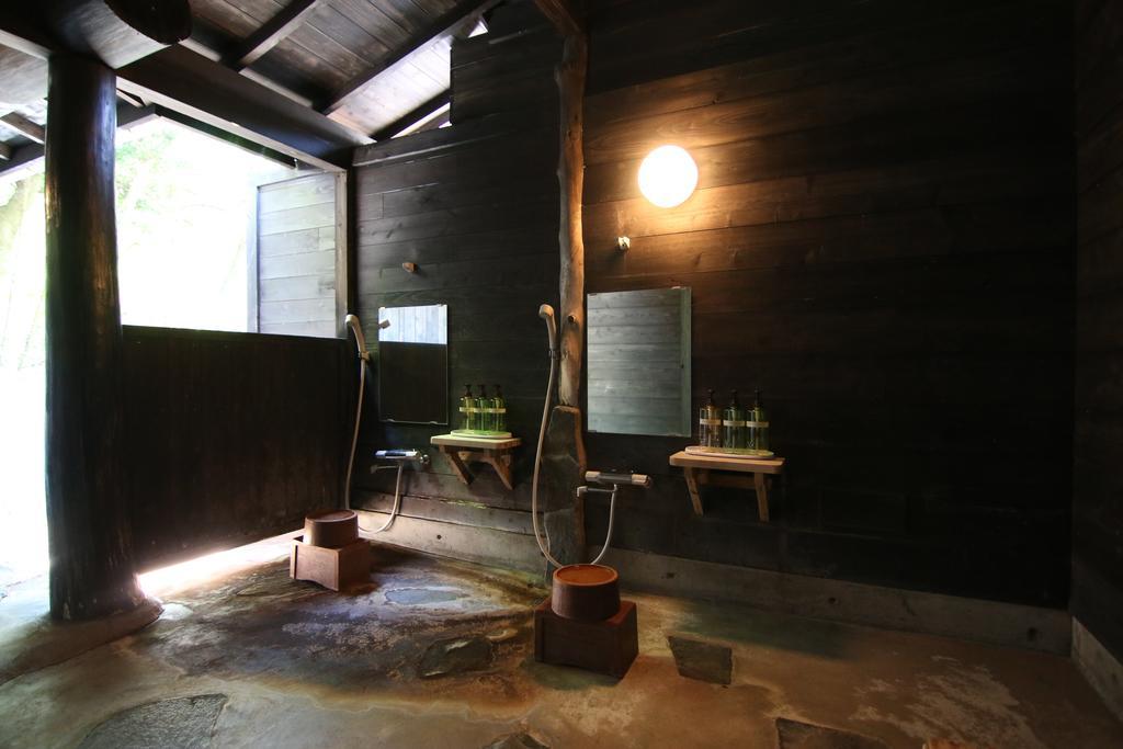 Hotel Yufuin Ryoan Wazanho Oita Esterno foto