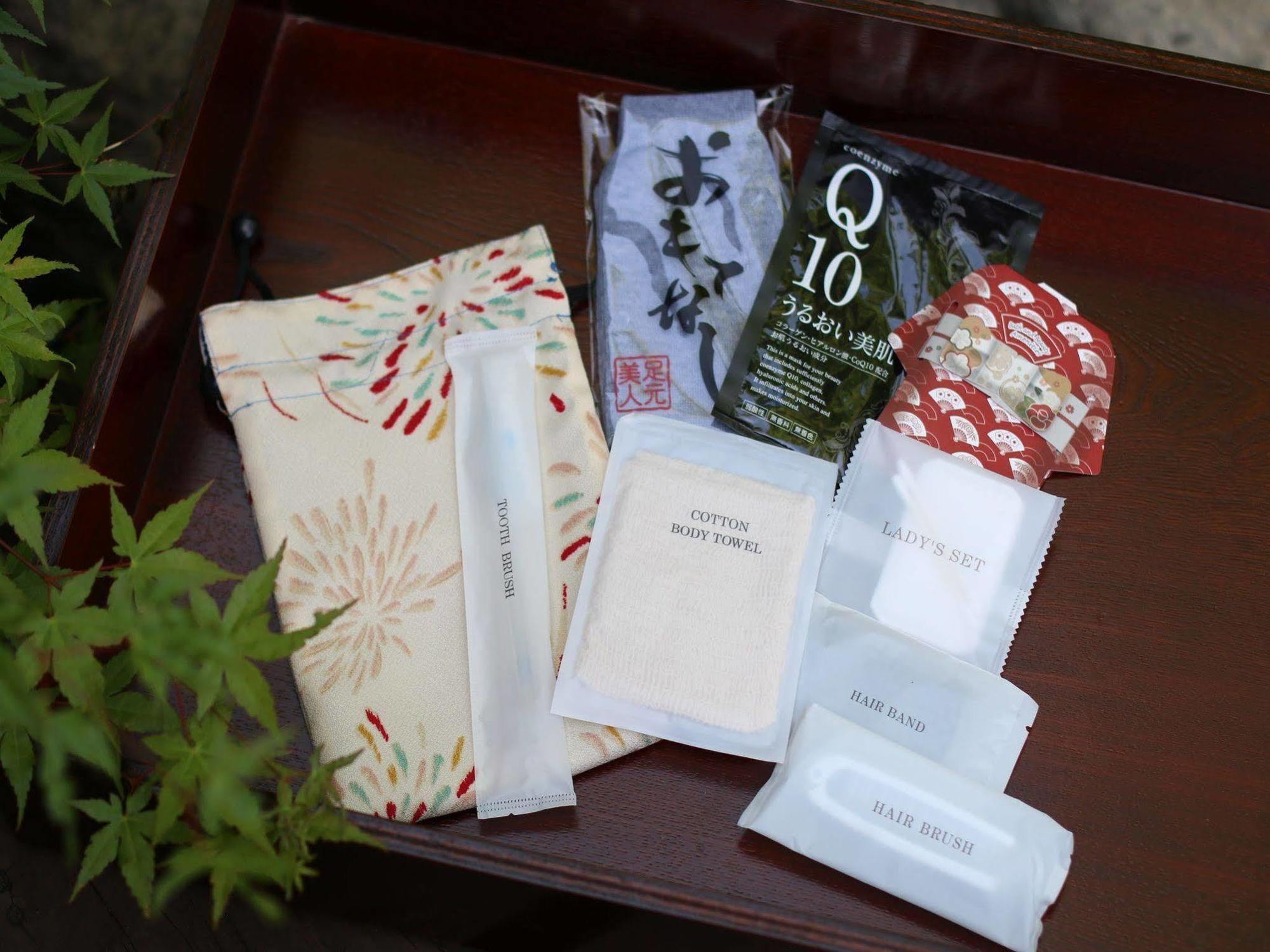 Hotel Yufuin Ryoan Wazanho Oita Esterno foto