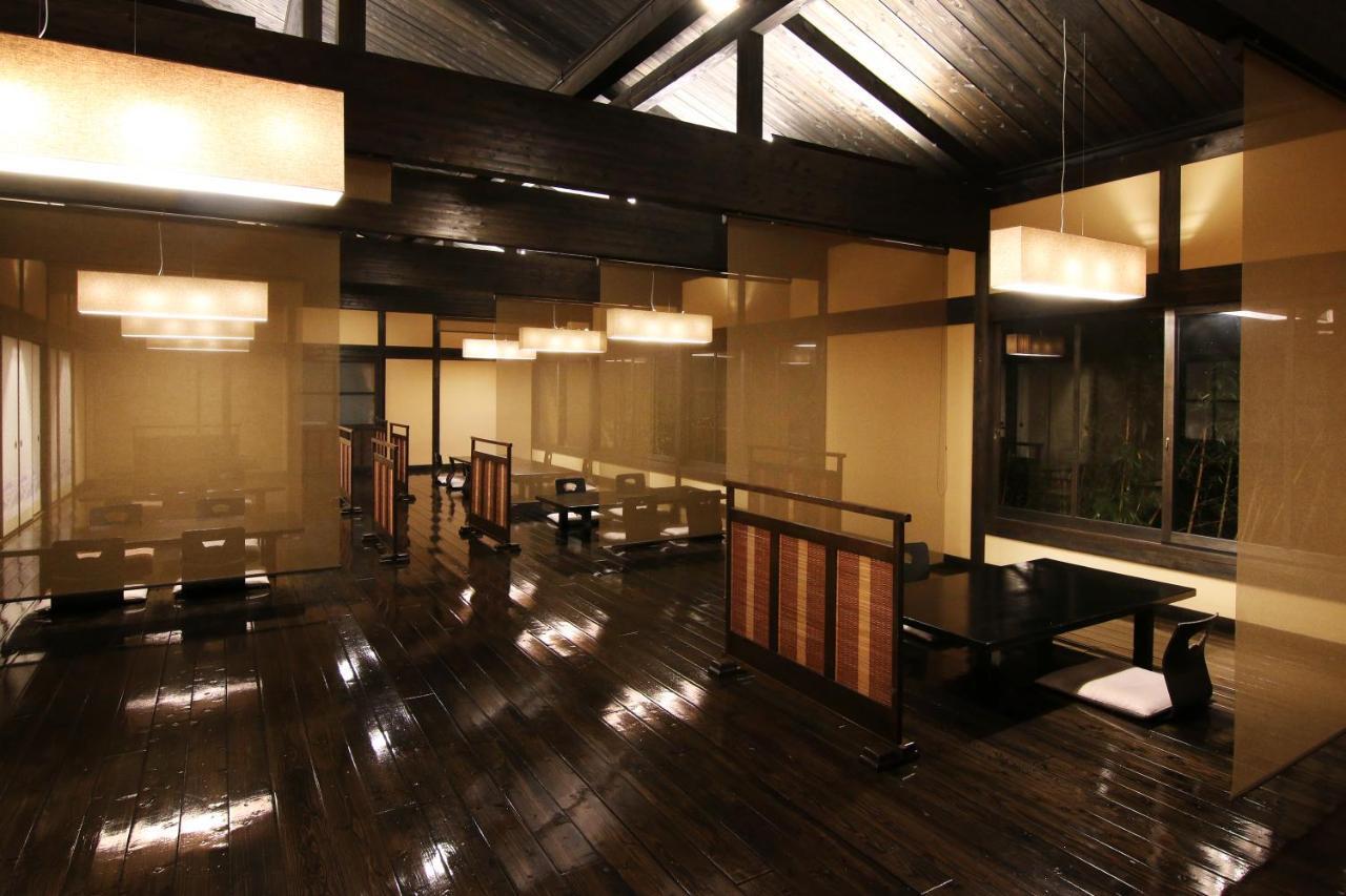 Hotel Yufuin Ryoan Wazanho Oita Esterno foto